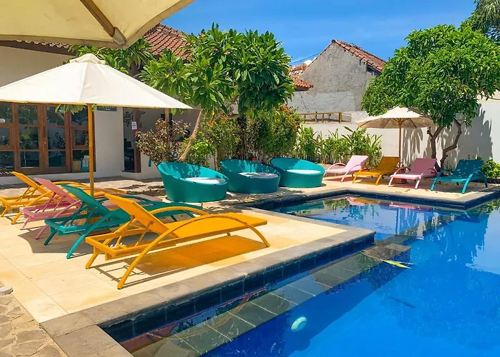 Tir Na Nog Beachfront Resort Gili Trawangan