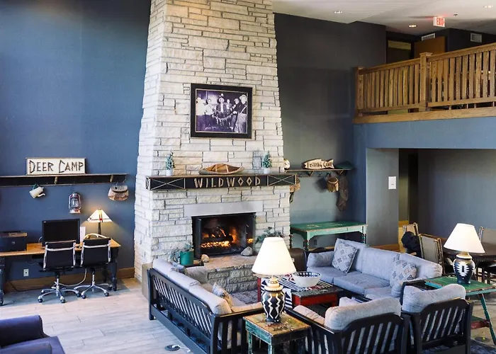 Wildwood Lodge & Suites Clive