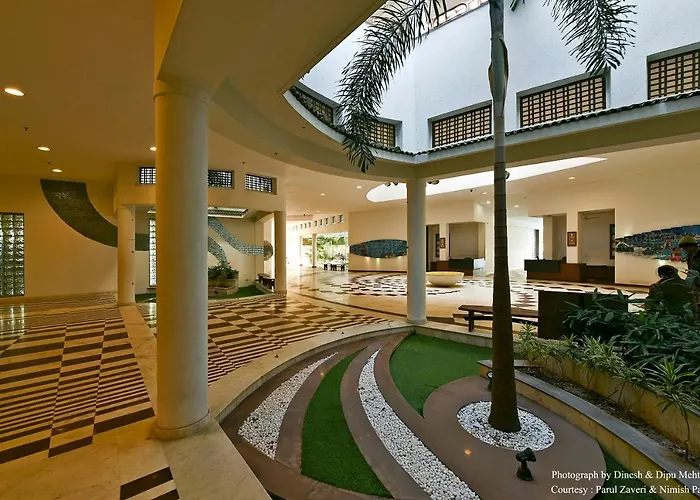 Gulmohar Greens Golf & Country Club Sanand