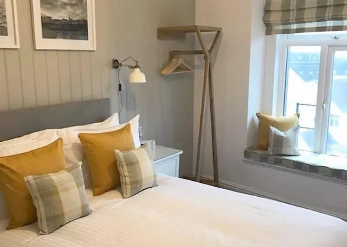 Glenthorne Guest House Tenby