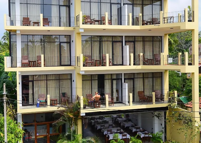 Chaaya Inn Hotel Hikkaduwa