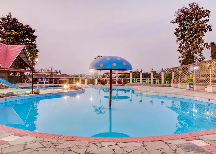 Treebo Premium Blue Mountain Resort With Swimming Pool Siliguri