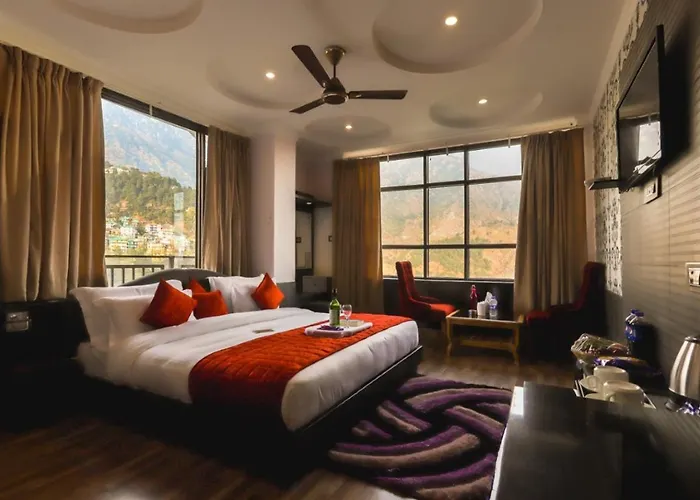 Hotel Holiday Hill Mcleodganj-Near To Dalai Lama Temple & Mall Road Dharamshala