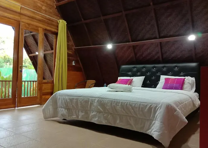 Villa Alam Flores Komodo Labuan Bajo Mitra Reddoorz