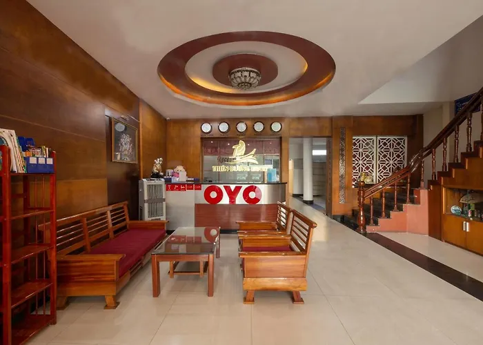 OYO 917 Khách Sạn Thiên Đường Huế