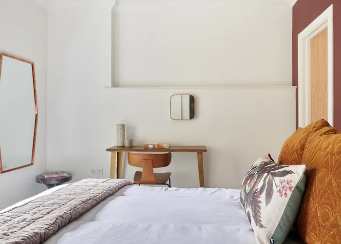 Sonder St Johns Garden Hotel London