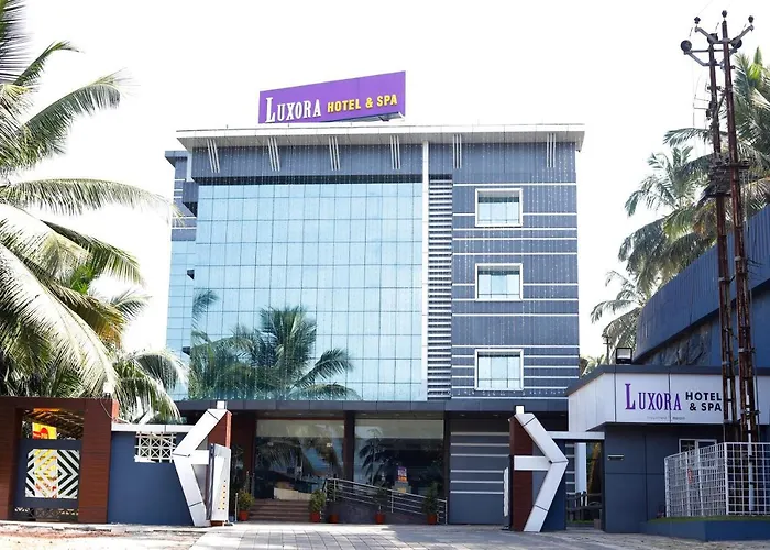 Luxora Hotel And Spa Kozhikode
