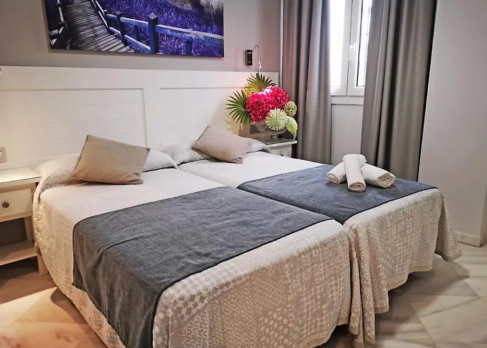 Hostal Bodega Conil De La Frontera