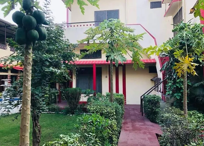 Singh Guest House Varanasi