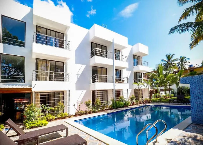 Miranda Beach Resort Baga