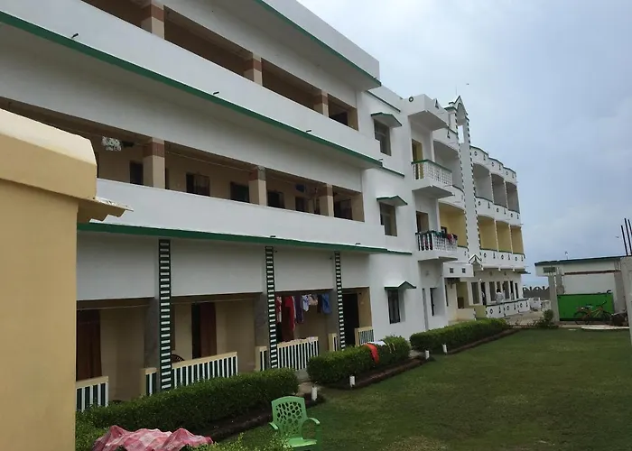 Hotel Krusti Resort Puri
