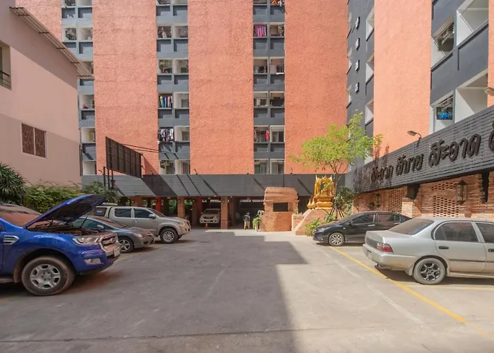 แอท 42 เรสซิเดนซ์ Hotel กรุงเทพมหานคร