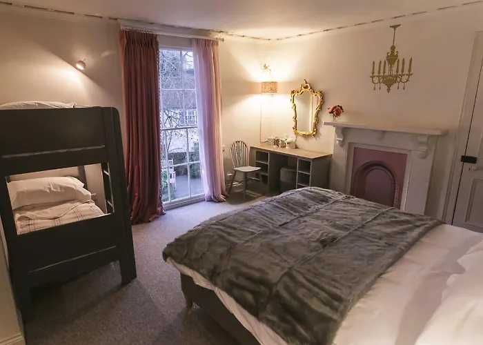 The Rose & Crown Hotel Godalming