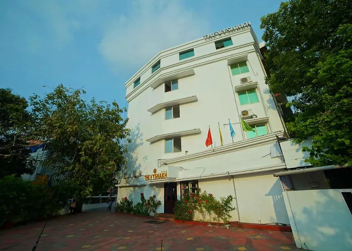 The Vyshakh Hotel Guruvayur