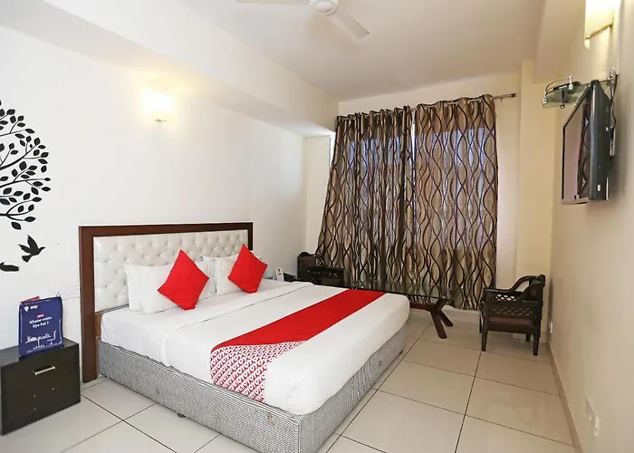 Hotel Yellow Sapphire Karnal
