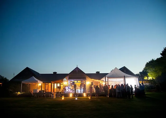 Hiwinui Country Estate Bed & Breakfast Palmerston North