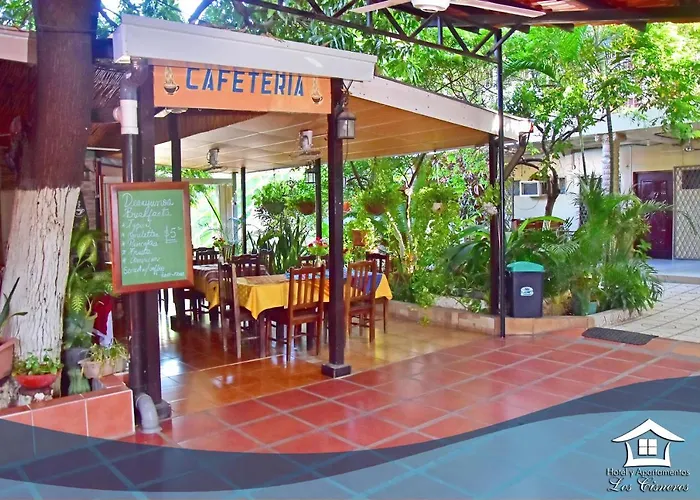Hotel Y Apartments Los Cisneros Managua