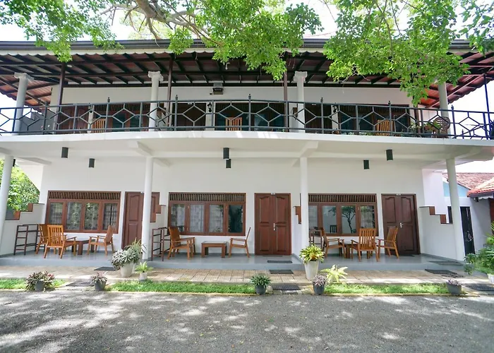 Surf Sea Breeze Apartments Mirissa