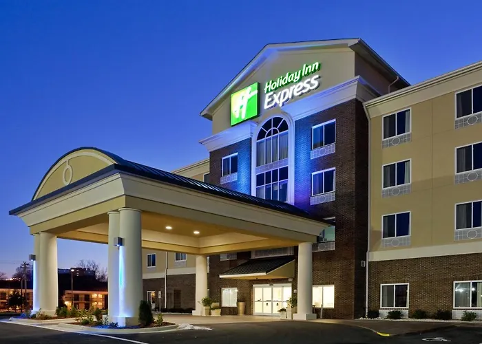 Holiday Inn Express & Suites Statesville