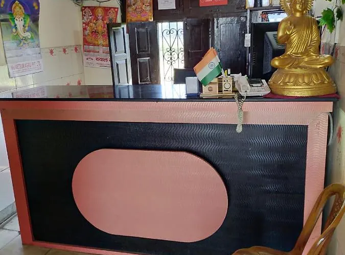 Hotel Buddha Kushinagar