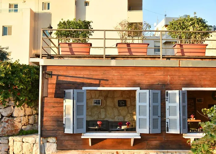 Vu'Z Hotel Byblos