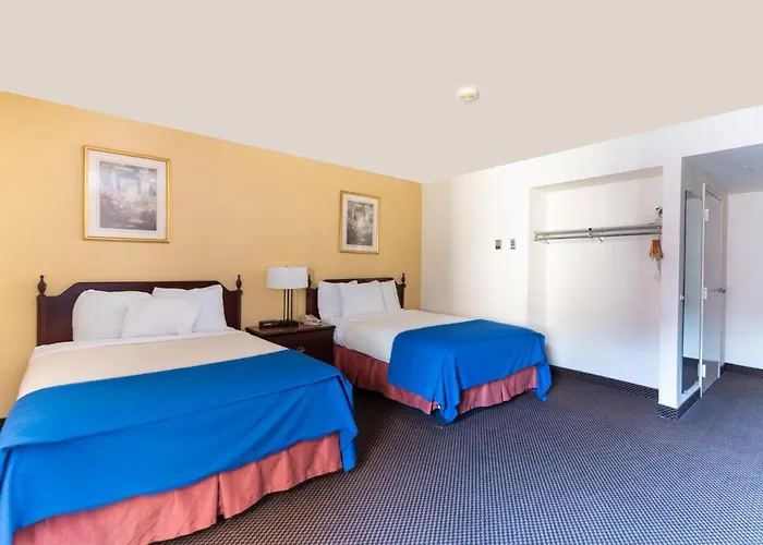 Mclure Hotel Wheeling