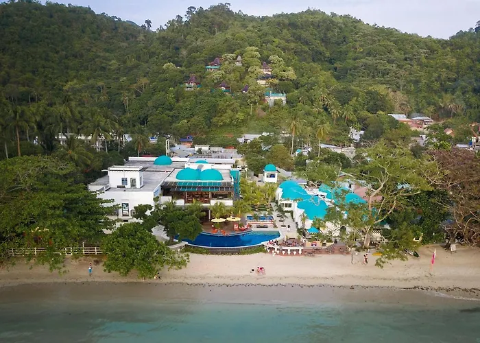 Weekends El Nido Beach Resort