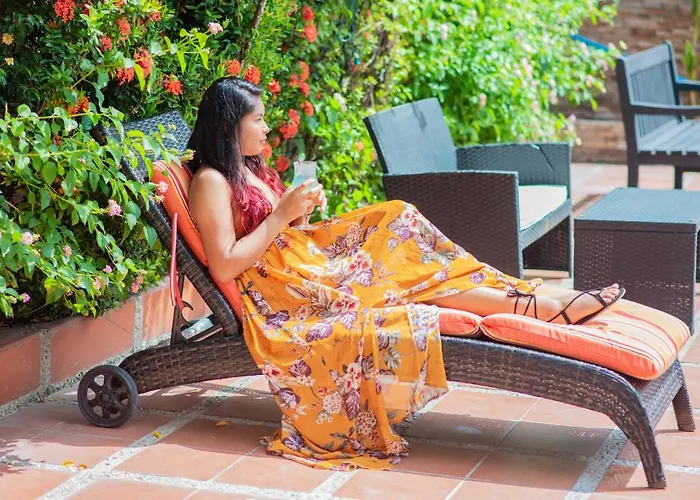 Windjammer International Cuisine & Comfort Inn Georgetown