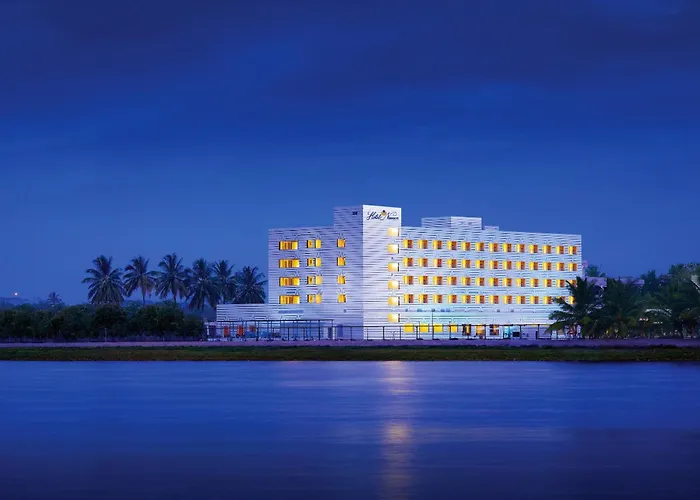Hotel Naveen Lakeside Hubli