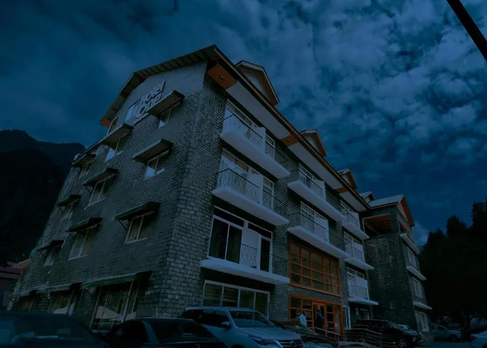 Hotel One Naran