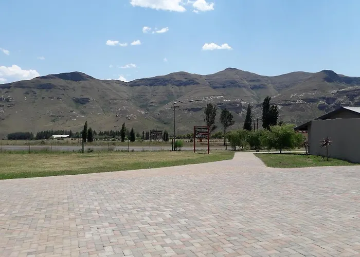 Willow Manor Clarens