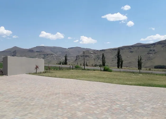 Willow Manor Clarens