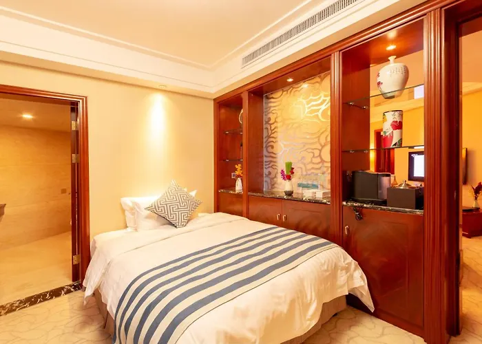 Horizon Hotel Kunming