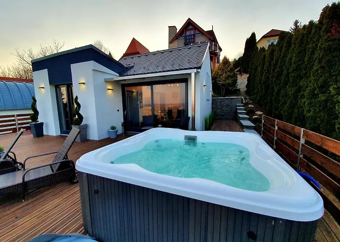 Bagoly Wellness Apartman Pécs
