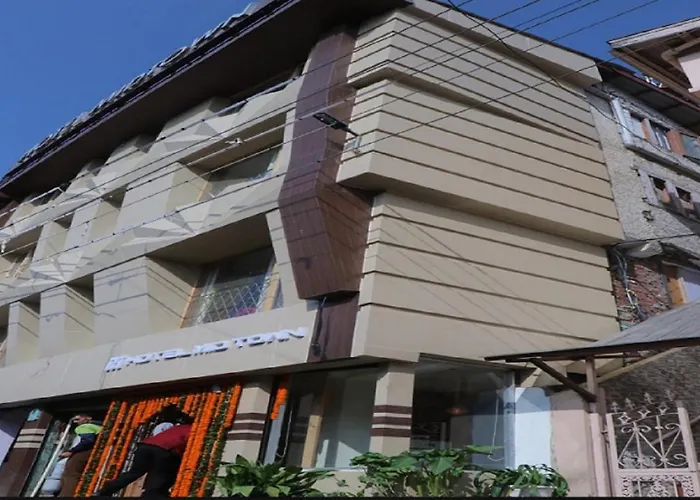 Hotel Mid Town,Shimla