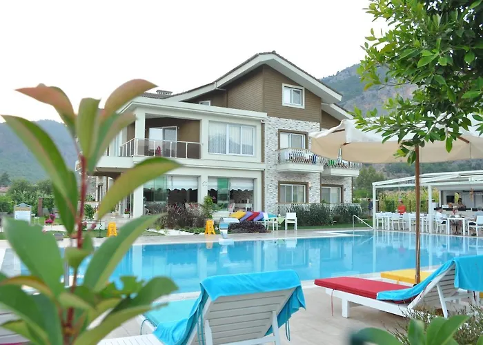 Goecek Naz Hotel
