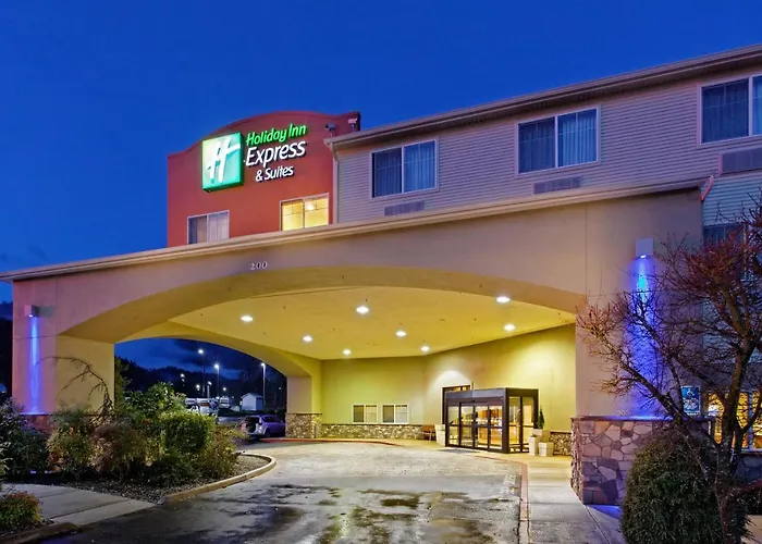 Holiday Inn Express & Suites Canyonville