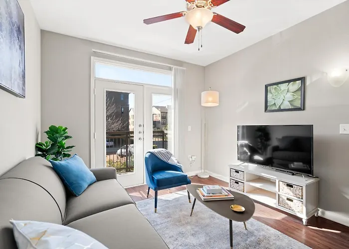 Kasa Legacy Town Center Plano Aparthotel