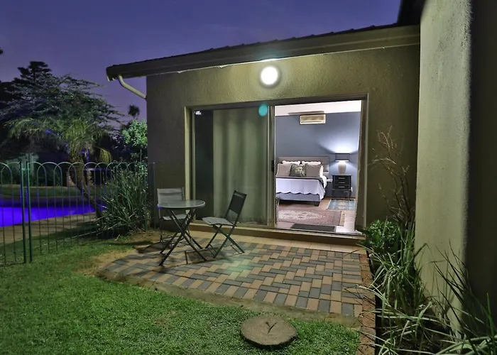 Highway Gardens Guest House Germiston