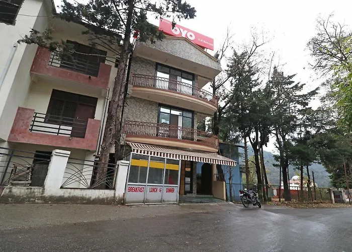 Oyo 28173 Hotel Reeva Nainital