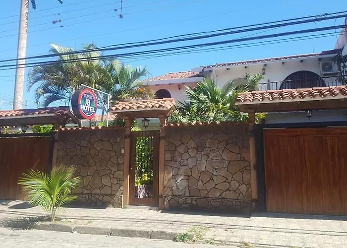 Hotel El Super 8 Santa Cruz de La Sierra