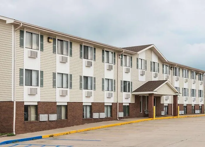 Amerihost Inn & Suites Kingdom City
