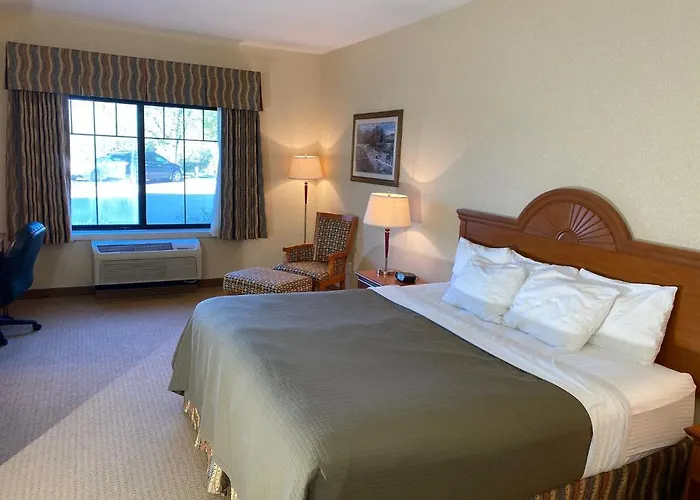 Red Coach Inn & Suites Red Oak
