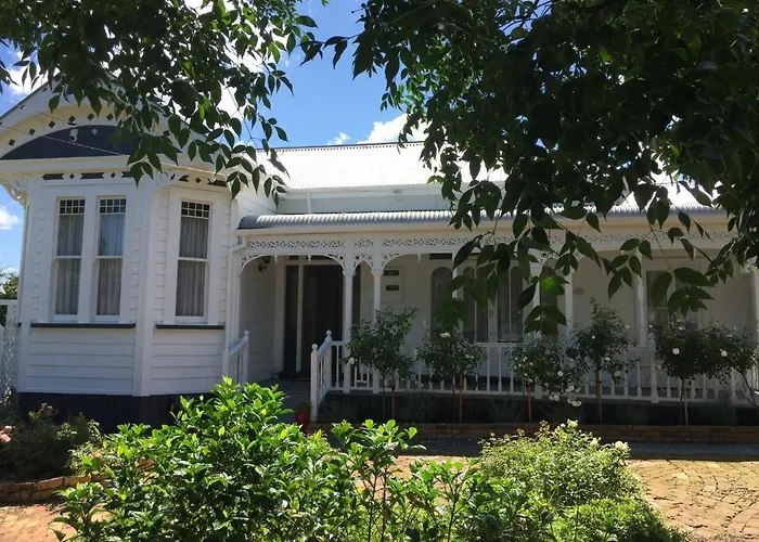 Chelsea House Bed & Breakfast Whangarei