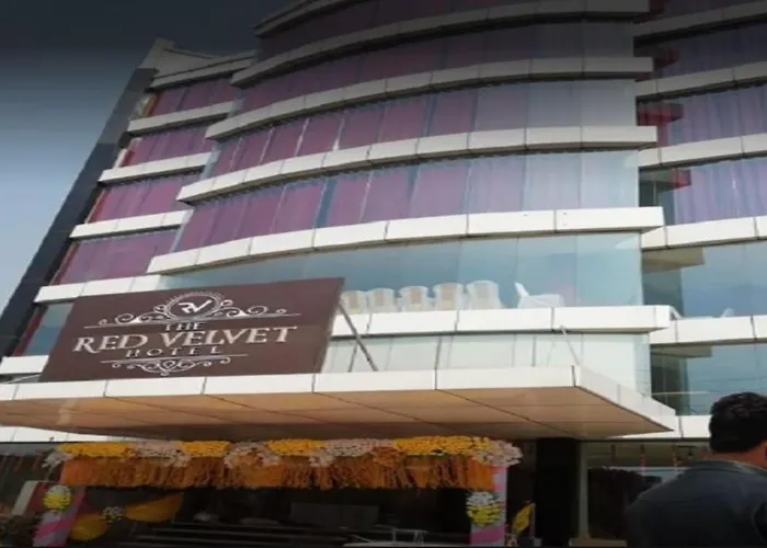 The Red Velvet Hotel Patna 