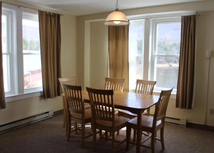 Town Square Condominiums Waterville Valley