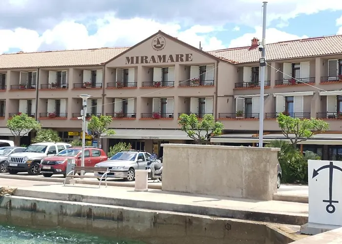 Hotel Miramare Njivice