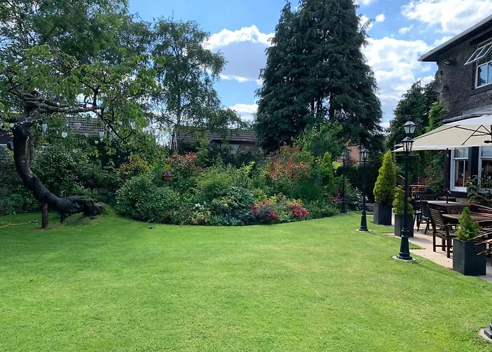 Dimple Well Lodge Hotel Wakefield