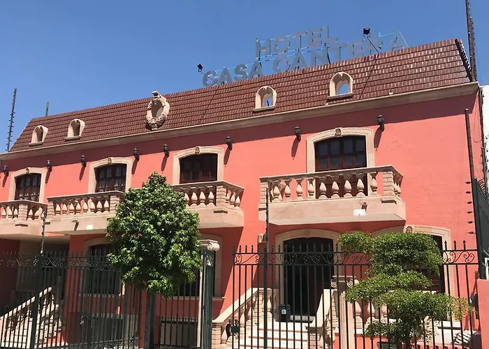 Hotel Casa Cantera León