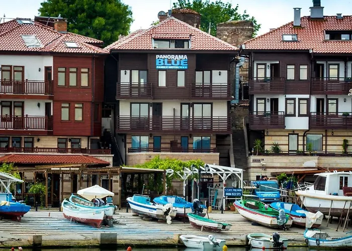 Panorama Blue Family Hotel And Free Parking Nesebar